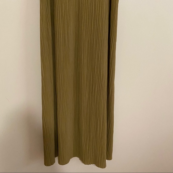 ZARA Khaki Green Pleated Maxi Dress size Small - Picture 5 of 10